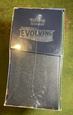 Pokemon TCG Evolving Skies Elite Trainer Box - Sealed! - Image 4