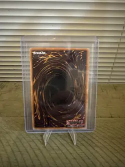 Yu-Gi-Oh! TCG Red-Eyes Black Dragon (25th Anniversary Edition) - Legendary... - Image 4