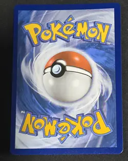 Flying Pikachu VMAX - Celebrations 007/025 Pokemon - Image 2