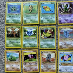 Pokemon TCG 27 Card Bundle Neo Discovery Vintage Job Lot - Image 2