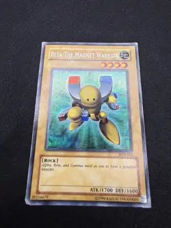 Beta the Magnet Warrior DOR-002 Unlimited HP Prismatic Secret Rare - Image 1
