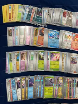 Pokemon Holo & Reverse Holo Bulk Lot 550 Cards Mixed Sets NM/LP - Image 2