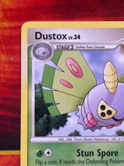 Dustox 25/130 Non-holo Rare - 2007 Pokemon Diamond & Pearl Base Set - LP/LP+ - Image 2
