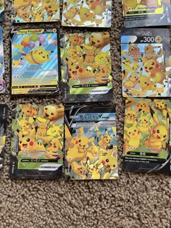 Pokemon Celebrations and Pikachu V-UNION Card Lot 20 - Image 4