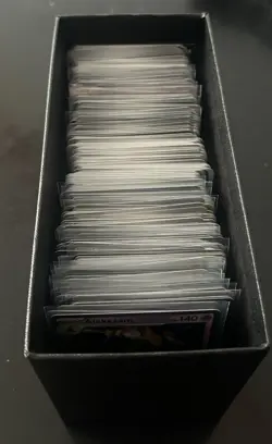 HUGE pokemon card lot - Image 2