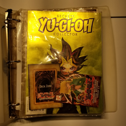 Yu-Gi-Oh Binder & Cards with Old Beckett Magazine for Collector - Vintage Cards - Image 2