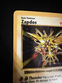 Pokemon TCG Zapdos 16/102 Base Set Shadowless Holo Rare - Image 3