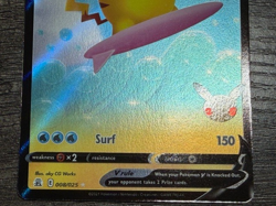 POKEMON FULL ART SURFING PIKACHU V 008/025 ULTRA RARE + NEW ARCEUS SLEEVE LP-NM - Image 3