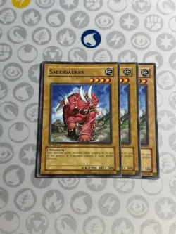 3x Sabersaurus - 5DS2-EN002 - Common (NM) - Yugioh Playset - Image 1