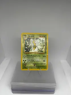 Pokemon TCG Beedrill 17/102 Base Set Unlimited Non-Holo Rare Card - Image 1