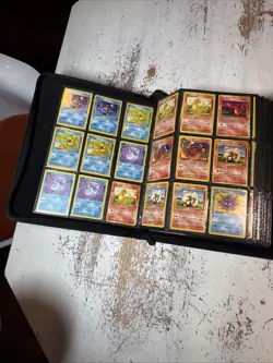 Pokemon TCG Massive Vintage Binder Collection English Japanese 630+ Cards NM - Image 2