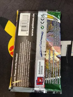Pokemon Sword & Shield Evolving Skies Booster Pack - Image 2