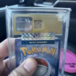 2019 POKEMON COSMIC ECLIPSE SECRET RARE HOLO #241/236 PIKACHU CGC 10 PRISTINE - Image 4