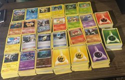 Lot of Common/Unc Pokemon Cards (Black/White-Sword/Shield) 2600+ C/UC/Energy - Image 1