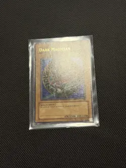 Yugioh - GLOSSY - Dark Magician LOB-005 Ultra Rare 💎 - Image 3