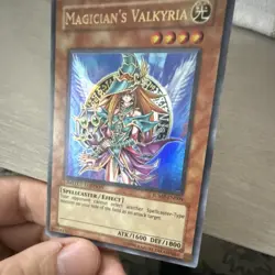 Konami Magician's Valkyria JUMP-EN009 Shonen Jump Ultra Rare Limited Spellcaster - Image 2