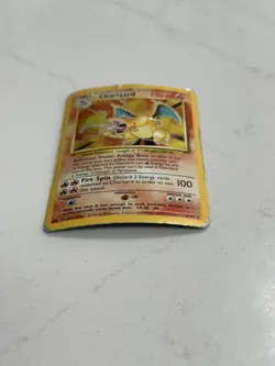 Pokemon Charizard 4/102 Base Set Heavily Played - Image 2