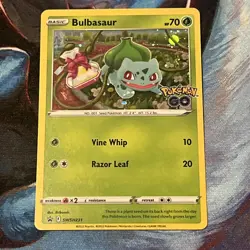 Bulbasaur SWSH231 Pokemon Go Black Star Promo Card LP SWIRL - Image 3