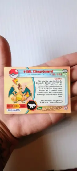 CHARIZARD #06 TOPPS Series 1 Non-Holo Green Logo Pokemon Card - Image 2
