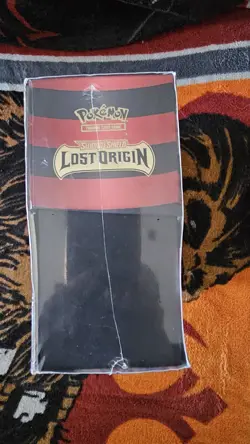 Pokemon TCG: Sword & Shield Lost Origin Elite Trainer Box (8 Packs per Box,... 820650850714 - Image 3