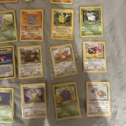 Pokemon TCG Vintage Jungle PACK FRESH/Near Mint 25 Card Bundle - Image 3