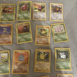 Pokemon TCG Vintage Jungle PACK FRESH/Near Mint 25 Card Bundle - Image 4