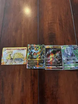 Pokemon TCG Holo Ultra Rare M Charizard EX 13/108 2016 Card, Near-Mint Condition - Image 4