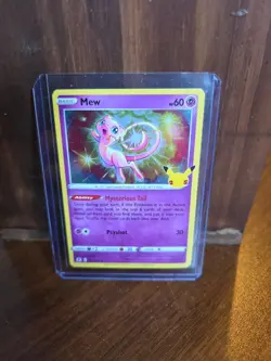 Pokemon Celebrations Mew 011/025 Holo LP - Image 1