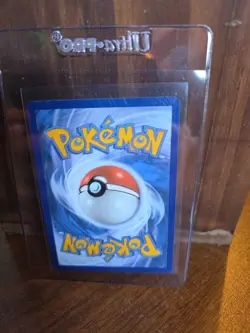 Pokemon Celebrations Mew 011/025 Holo LP - Image 2