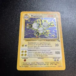 Magneton 11/62 Fossil Holo Pokemon Card Rare - Image 1