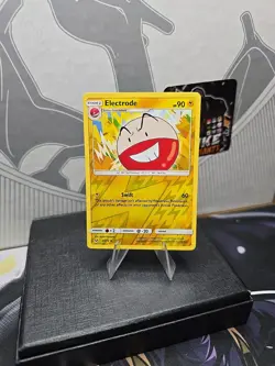 Pokemon Card Electrode 31/73 Shining Legends Reverse Holo Rare Near Mint - Image 1