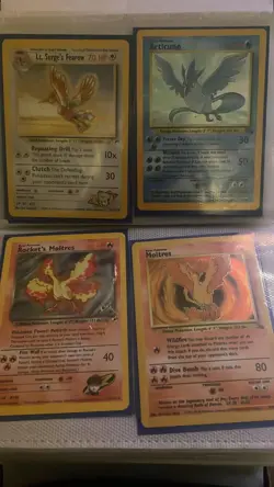 pokemon cards raw, few still sealed, Holo, base set - Image 2