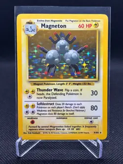 Magneton 9/102 - Base Set Unlimited Holo Rare WOTC Pokemon TCG LP - Image 1