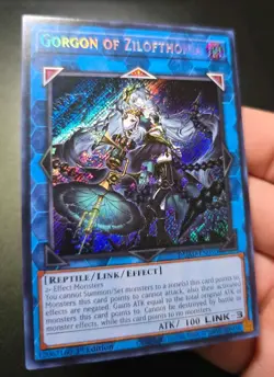 Yugioh! 1x Gorgon of Zilofthonia DUAD-EN050 - Secret Rare 1st Edition Near Mint - Image 2