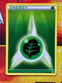 Grass Energy 105/114 Common - Pokemon Black & White Base - NM/LP+ - Image 1