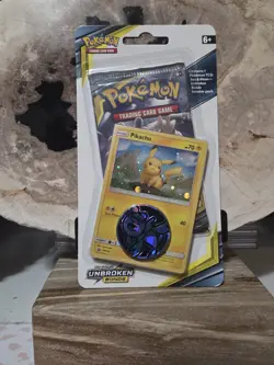 Pokemon Sun & Moon Unbroken Bonds Coin, Eevee Card Blister Pack Factory Sealed - Image 1