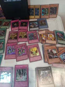 Yugioh! 1996 Lot 40 Cards 1st Ed Foil And 60 Mixed Set Bundle + Folder - Image 3