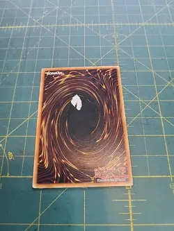 ELEMENTAL HERO SPARKMAN Yu-Gi-Oh Card EHC2-EN001 LIMITED SECRET RARE "SEE PHOTOS - Image 2