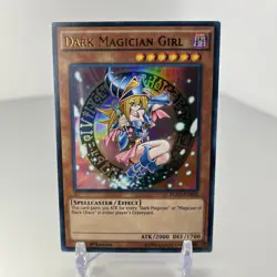 Yugioh Dark Magician Girl YGLD-ENB03 Ultra Rare 1st Ed NM - Image 1