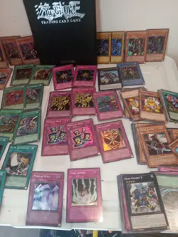 Yugioh! 1996 Lot 40 Cards 1st Ed Foil And 60 Mixed Set Bundle + Folder - Image 4