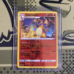 Charizard Reverse Holo Rare 025/185 2020 SWSH Vivid Voltage Pokemon Card NM - Image 4
