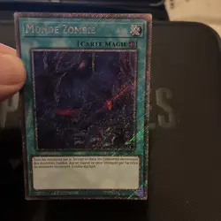 Carte YU-GI-OH! MONDE ZOMBIE RA03-FR205 Platinium - Image 3