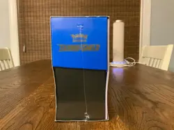 POKEMON SWORD & SHIELD ELITE TRAINER BOX ETB Zamazenta SEALED! - Image 3