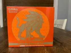 POKEMON SUN AND MOON ELITE SOLGALEO TRAINER BOX ETB TCG SEALED! - Image 1
