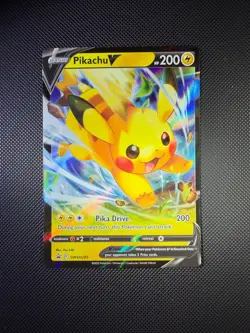 PIKACHU V SWSH285 PROMO SWSH BLACK STAR POKEMON HOLO NM - Image 1
