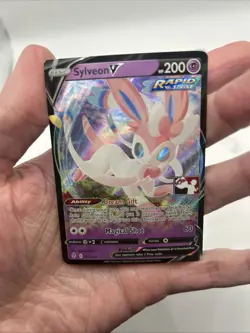 074/203 Sylveon V Prize Pack Series 1 Stamped Play Pokemon TCG Evolving Skies - Image 3