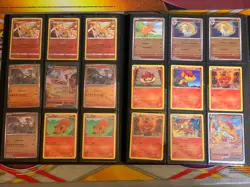 B6 POKEMON BINDER COLLECTION LOT VINTAGE HOLO RARE FOSSIL MUK V EX RADIANT BASE - Image 4