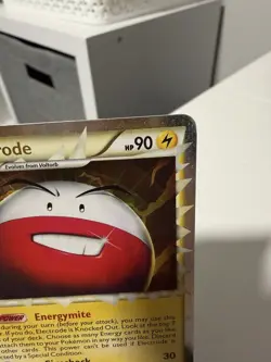 Pokemon Electrode (Prime) 93/102 Triumphant Ultra Rare Holo 2010 LP - Image 4