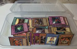 Huge Lot Of Vintage Yu-Gi-Oh Trading Cards 900 Cards 1st Editions Promo And More - Image 1