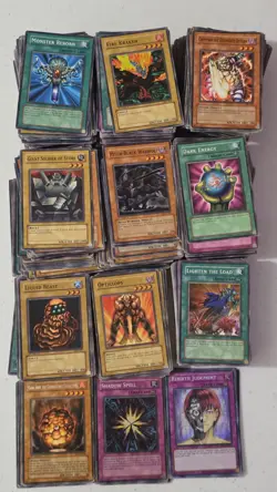 Huge Lot Of Vintage Yu-Gi-Oh Trading Cards 900 Cards 1st Editions Promo And More - Image 2